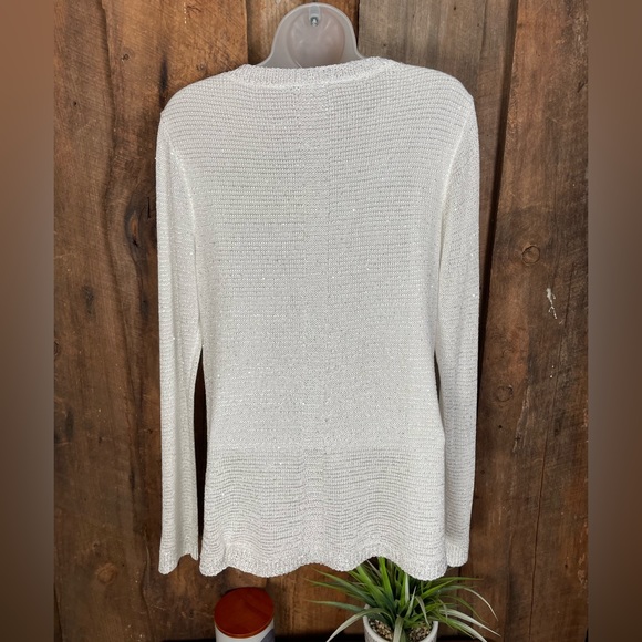 Sioni NWOT White Shimmer Lined Long Sleeved Sweater - Medium - Picture 5 of 10